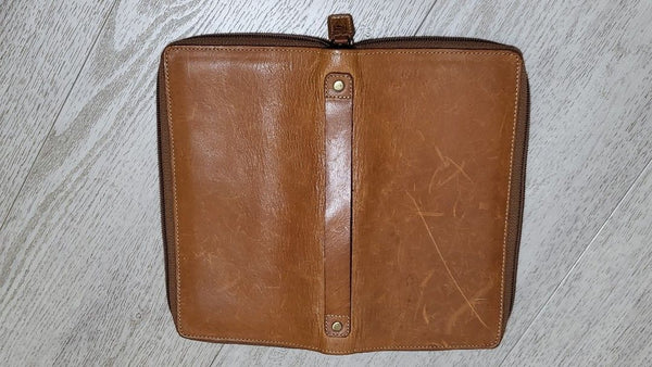 이미지를 갤러리 뷰어에 로드 , Shibui Hobo Weeks Genuine leather Cover - Saddle Brown
