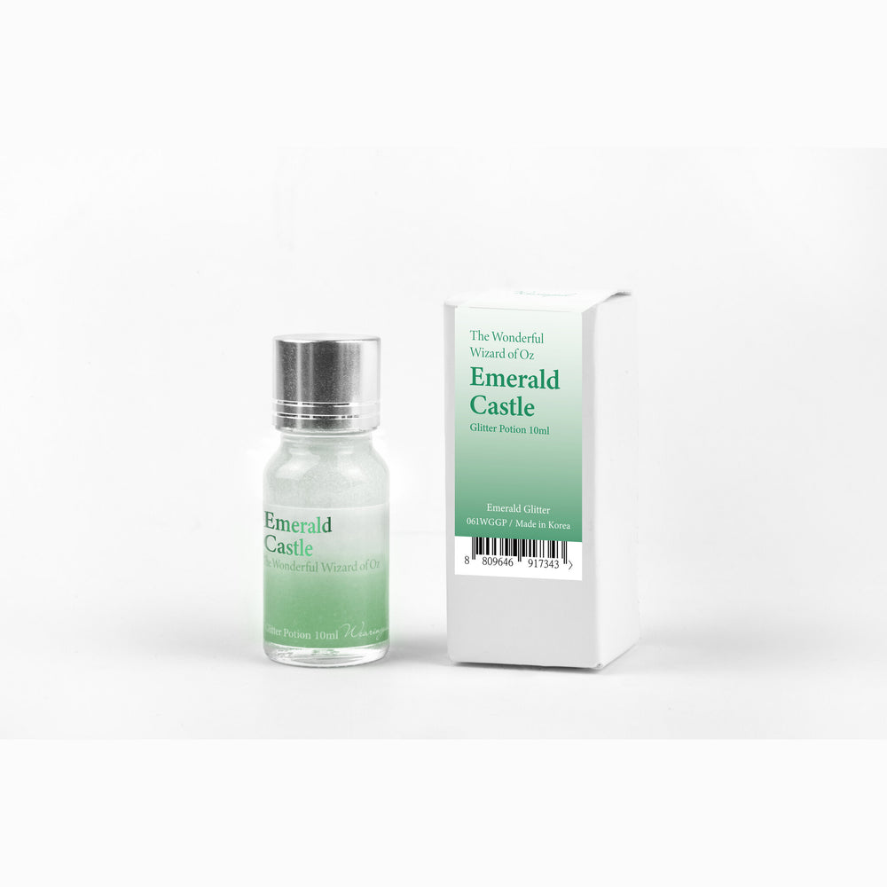 Wearingeul Emerald Castle (Wizard of Oz) Glitter Potion 10ml bottle with its packaging box