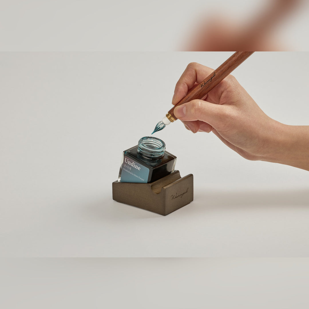Wearingeul Ink &amp; Pen Rest – image 2