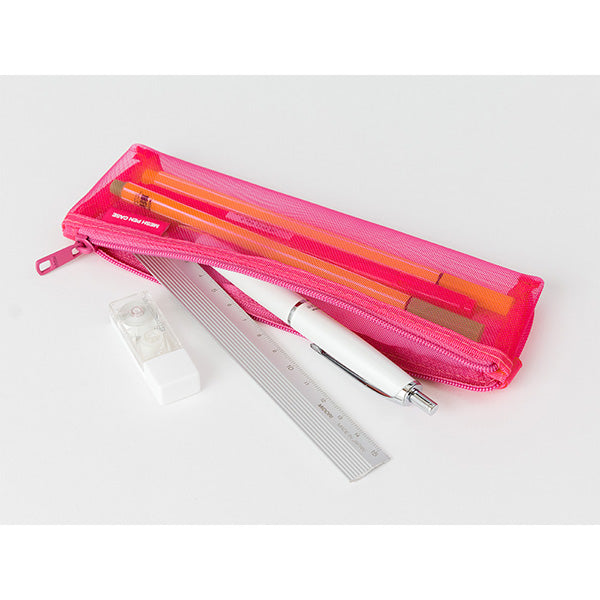 Midori CL Mesh Mini Pen Pouch Pink — detail view