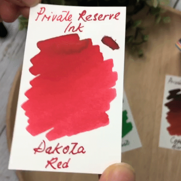 Private Reserve 60ml Ink Bottle Dakota Red — cap detail