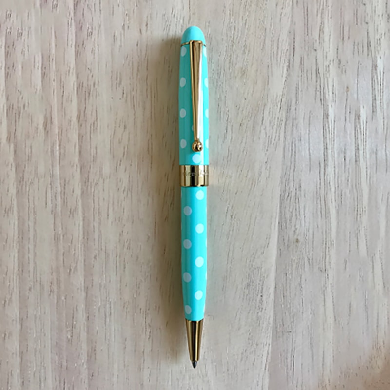 Helen Kelly Dotti Pen Mint — with packaging