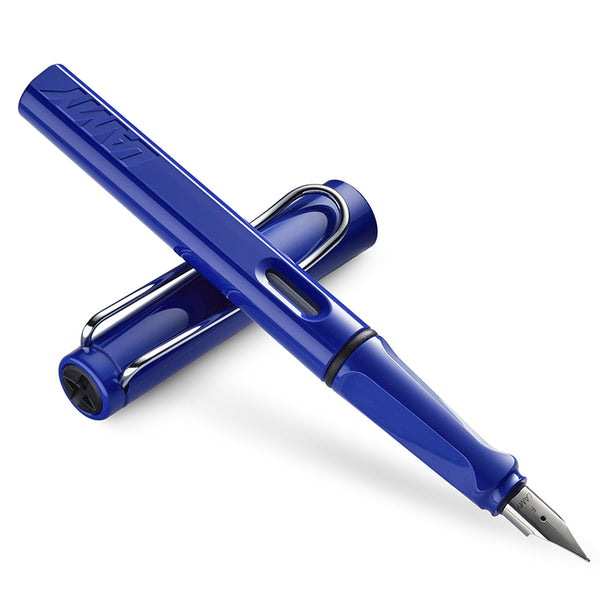 Load image into Gallery viewer, Lamy Safari Fountain Pen Blue, Lamy, Fountain Pen, lamy-safari-fountain-pen-blue, Blue, can be engraved, safari, Safari Fountain Pen, Z27, Cityluxe
