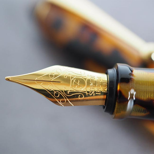 이미지를 갤러리 뷰어에 로드 , Onishi Seisakusho Handmade Cellulose Acetate Fountain Pen Amber, Onishi, Fountain Pen, onishi-handmade-fountain-pen-amber, Brown, Bullet Journalist, can be engraved, Pen Lovers, Cityluxe
