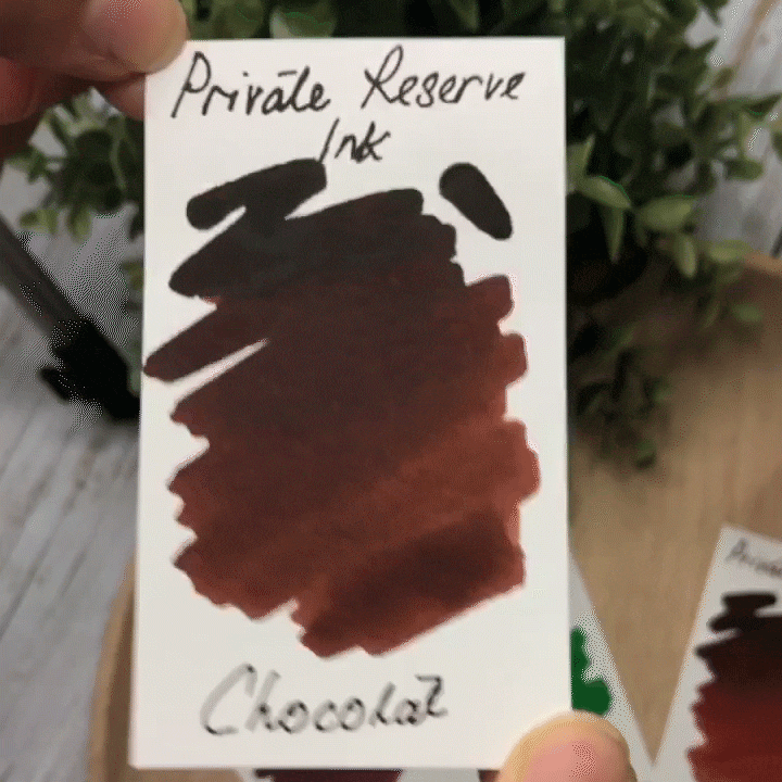 Private Reserve 60ml Ink Bottle Chocolat — cap detail