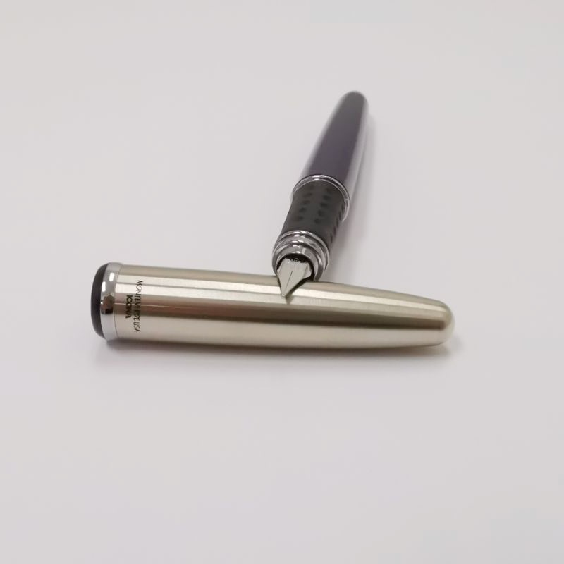 Monteverde Icona Fountain Pen Black — with packaging