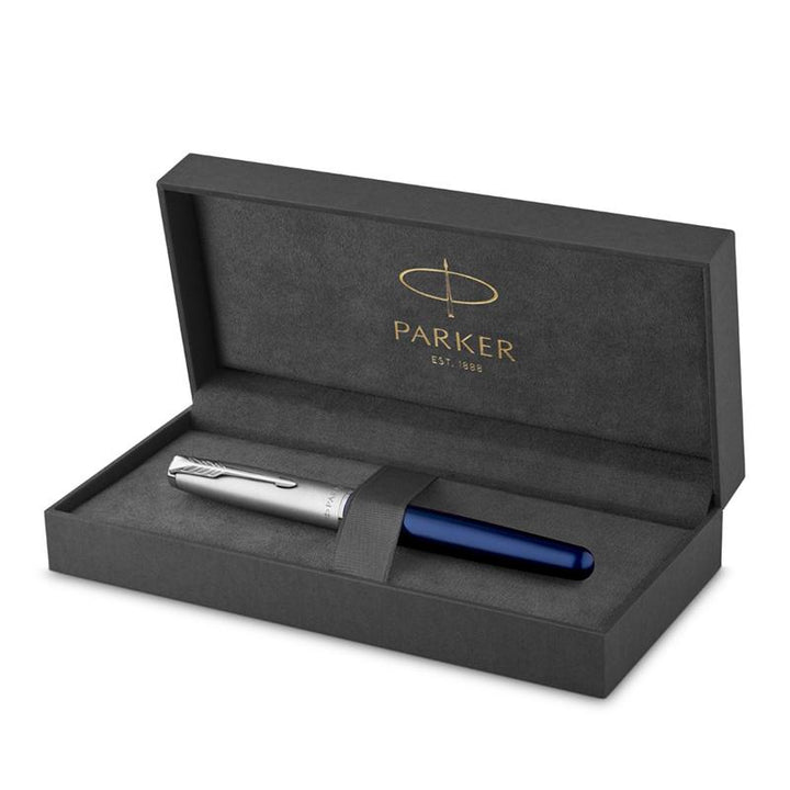 Parker Sonnet Essentials Fountain Pen Blue CT - Medium — engraving example