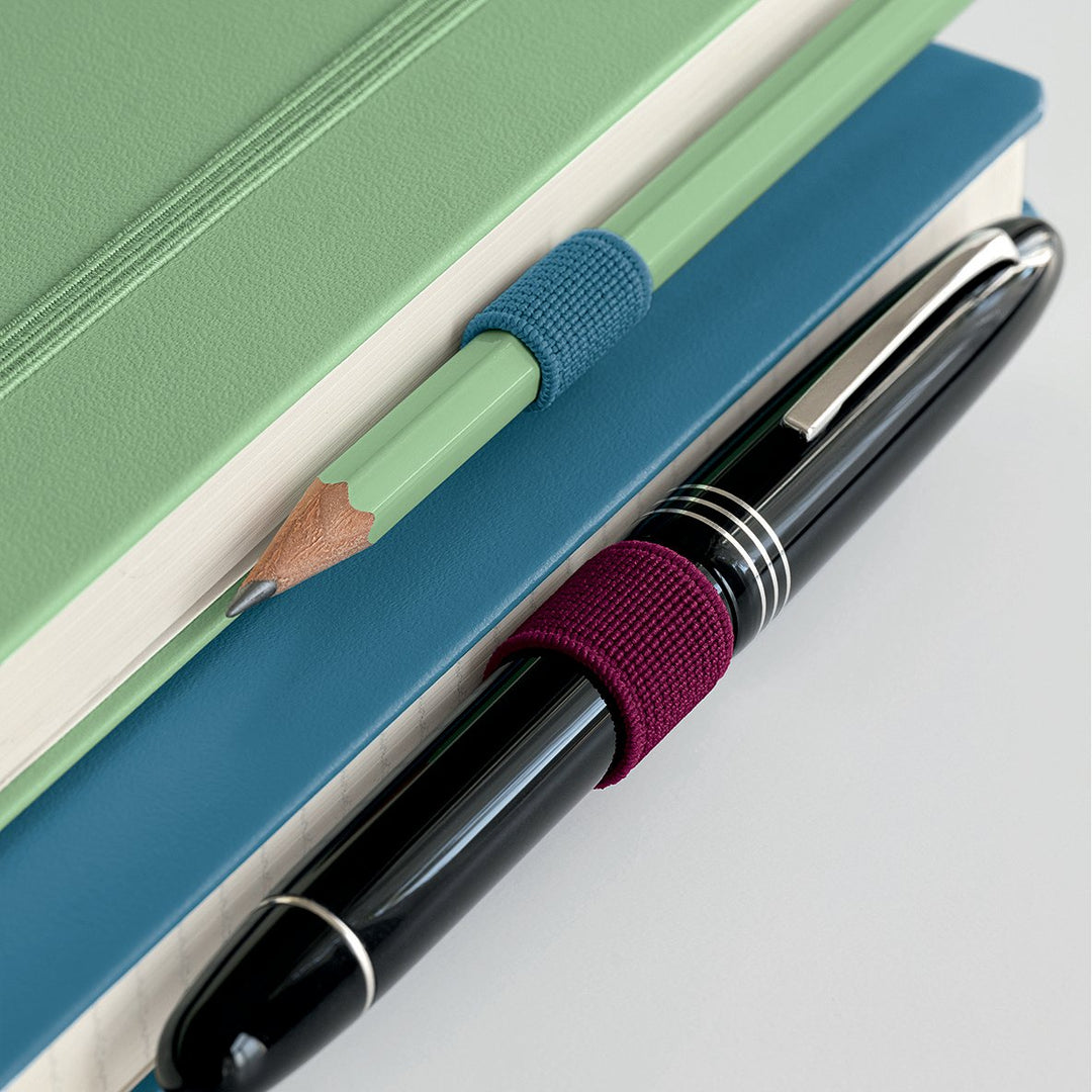 Leuchtturm1917 Pen Loop XL - Anthracite — with packaging