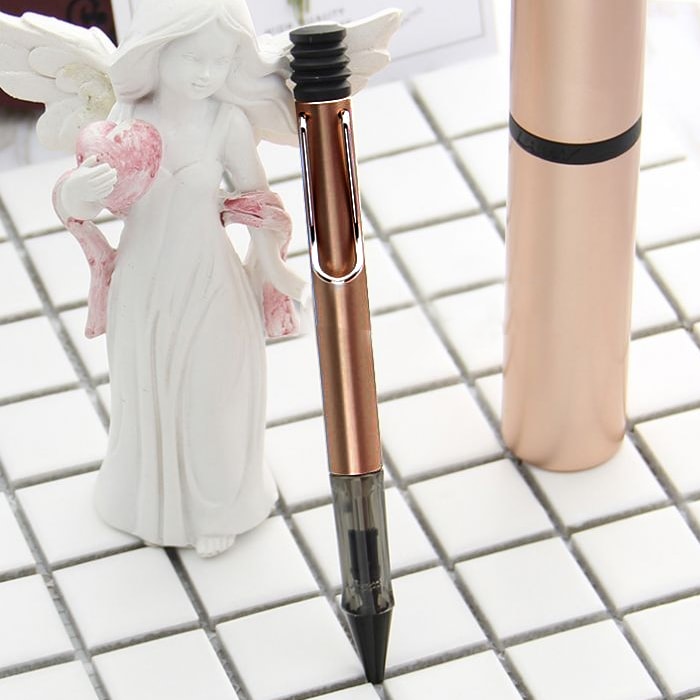 Lamy Lx Ballpoint Pen Maroon — barrel detail